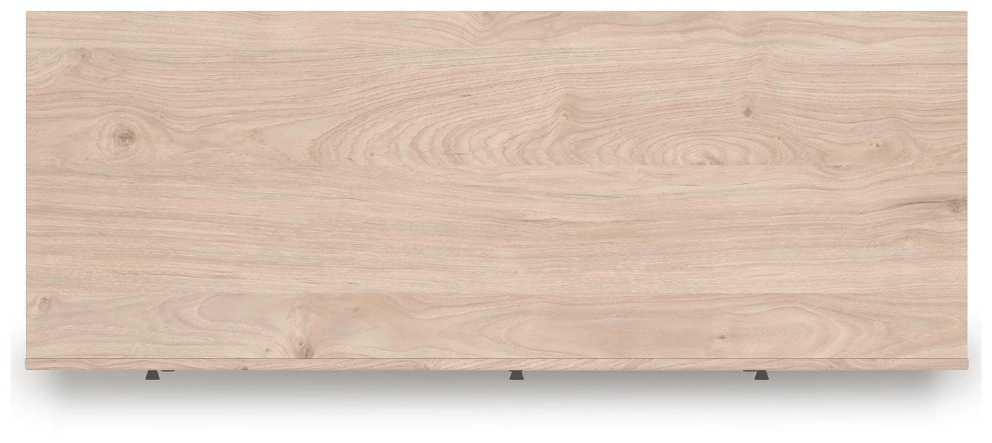 Arloster Dresser