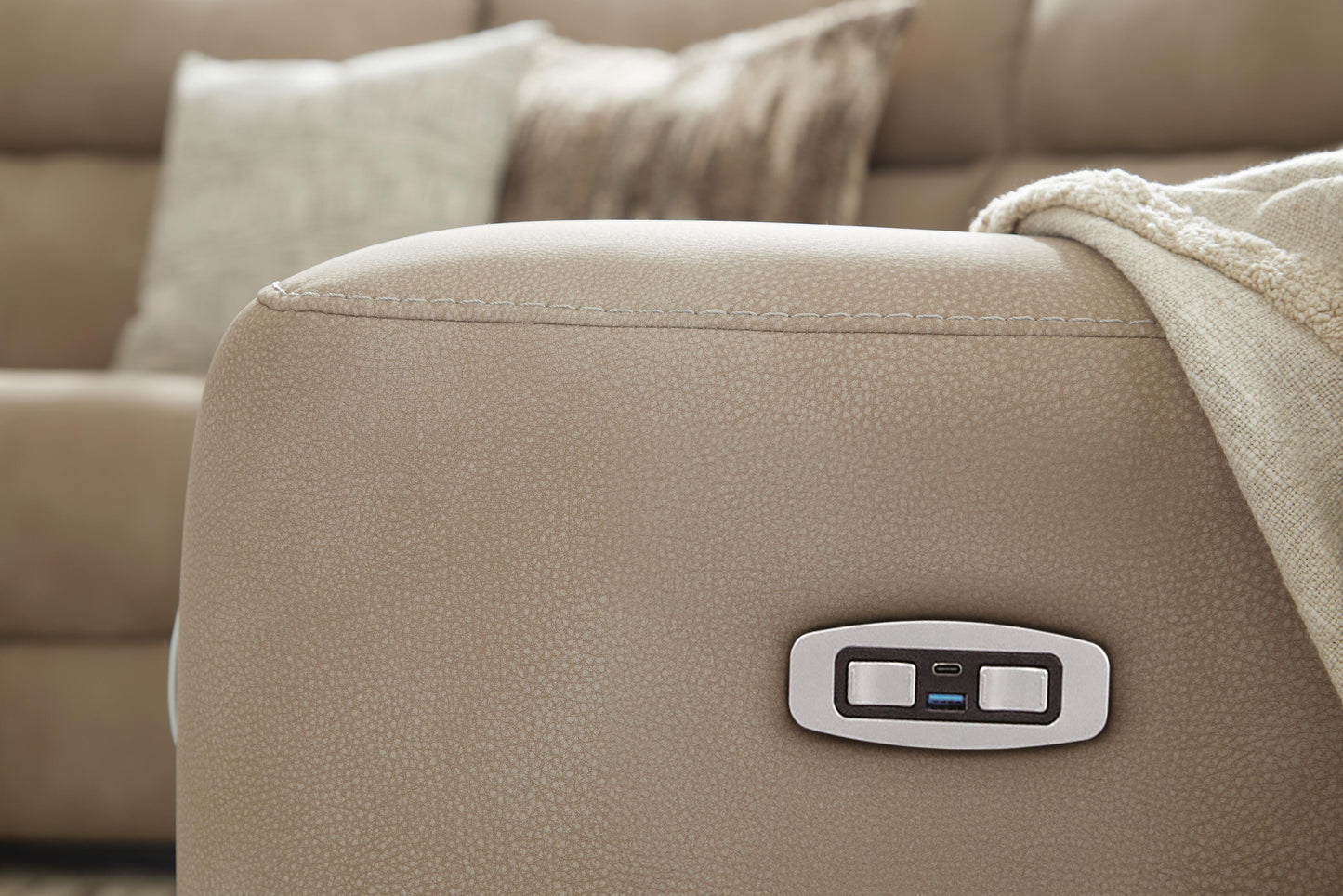 Next-Gen DuraPella Power Reclining Sectional