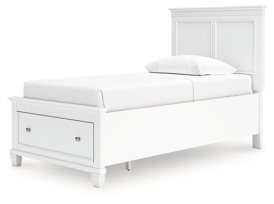 Fortman Panel Storage Bed