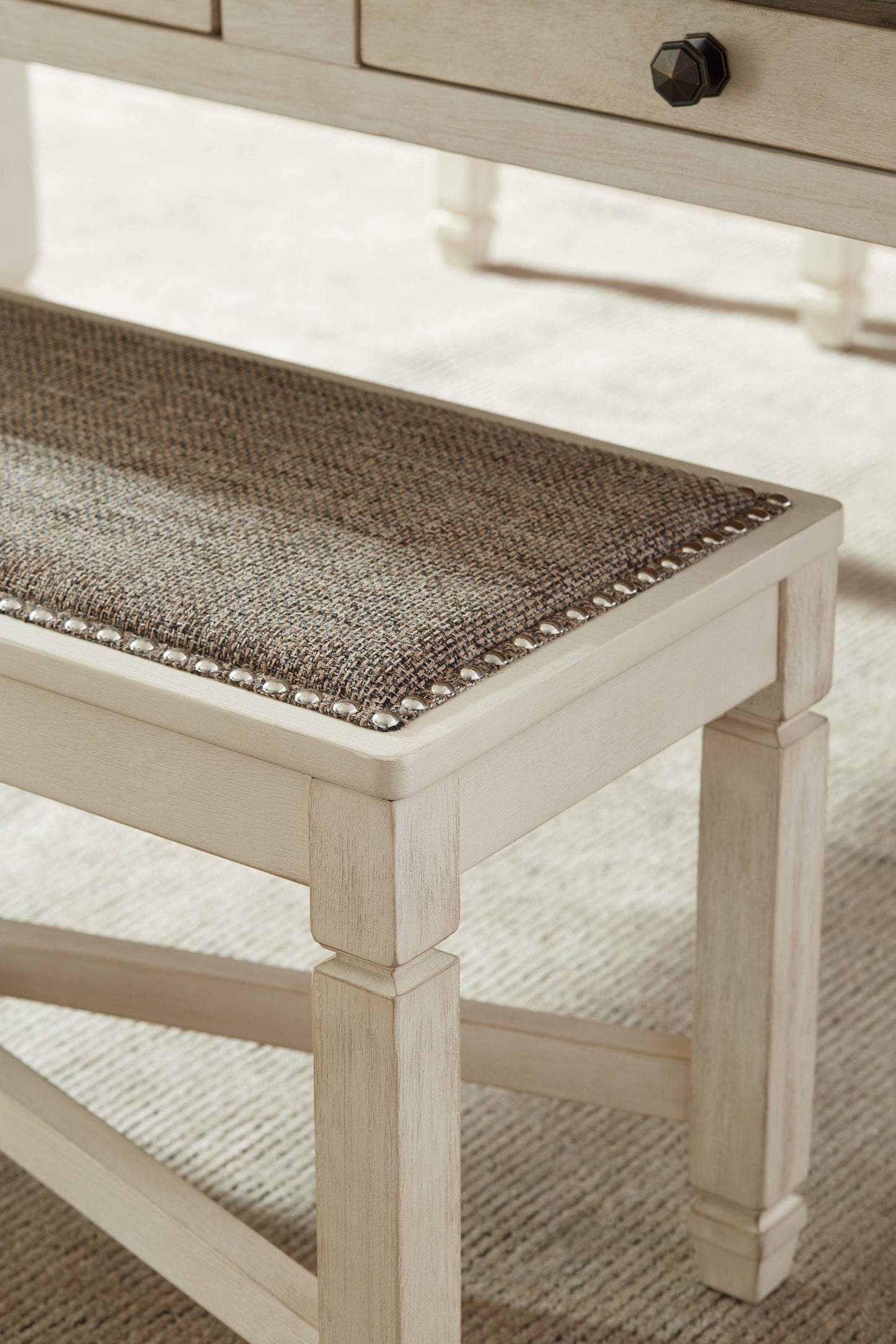 Bolanburg Dining Set