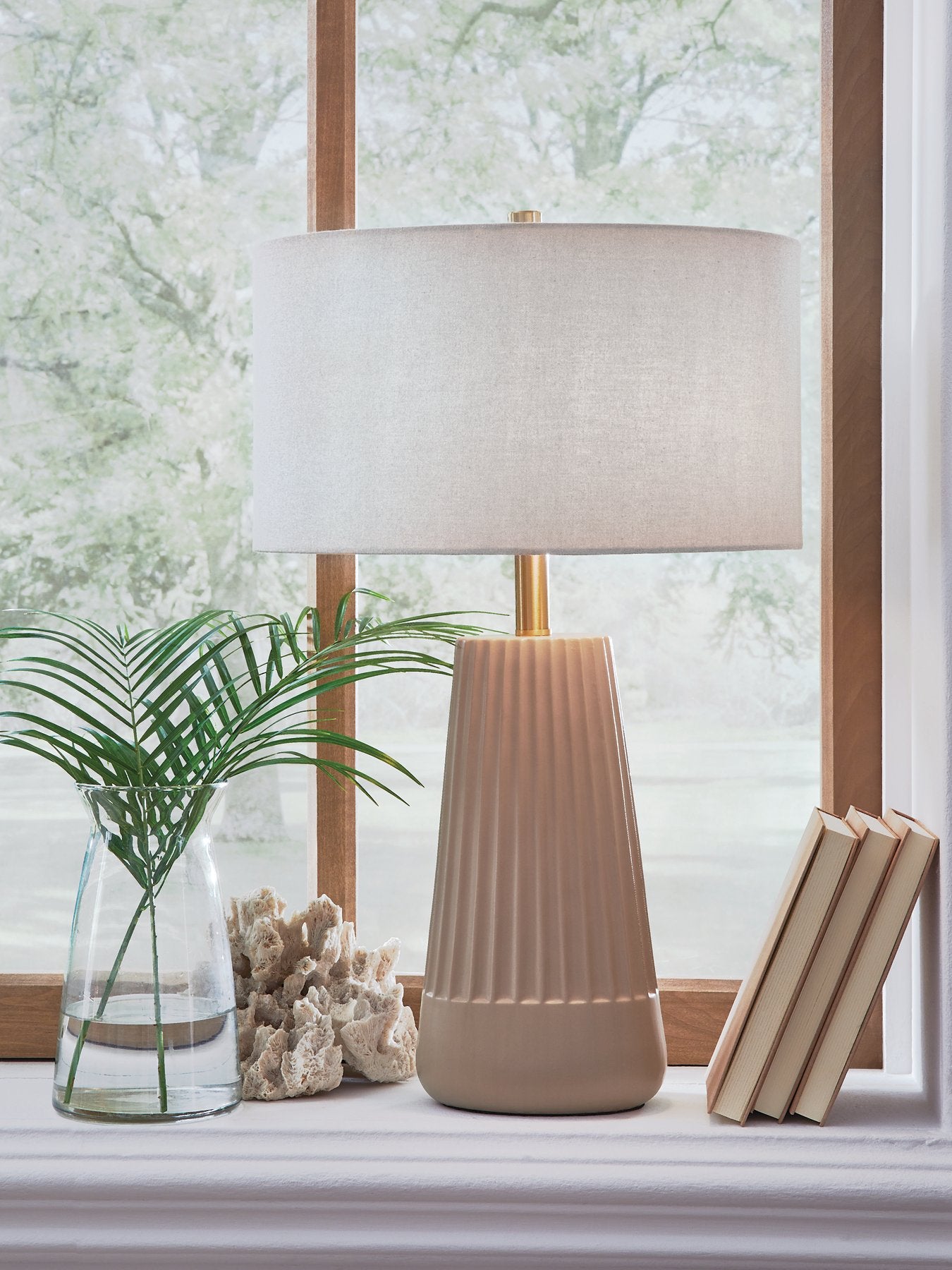 Dellner Table Lamp