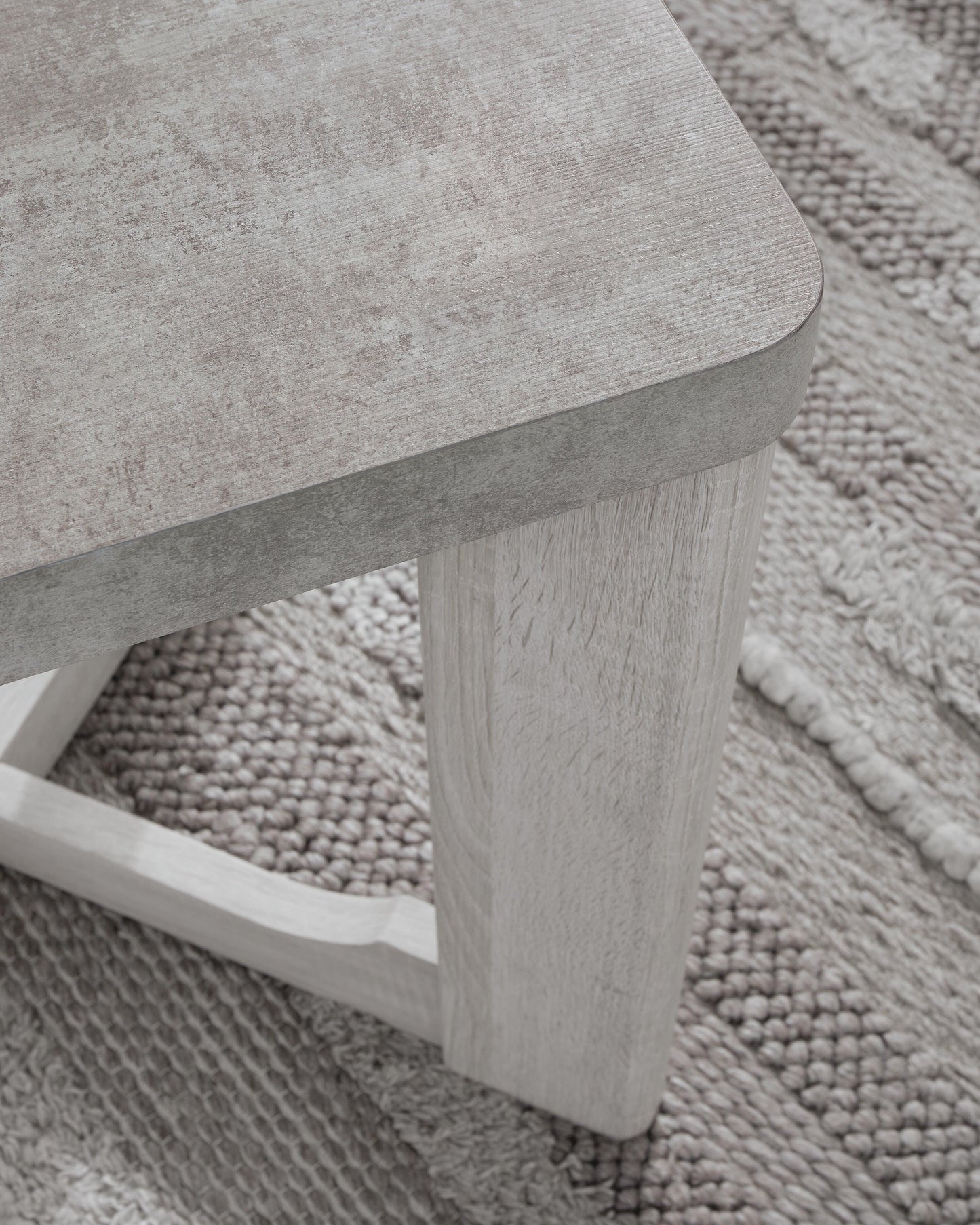 Garnilly Table (Set of 3)