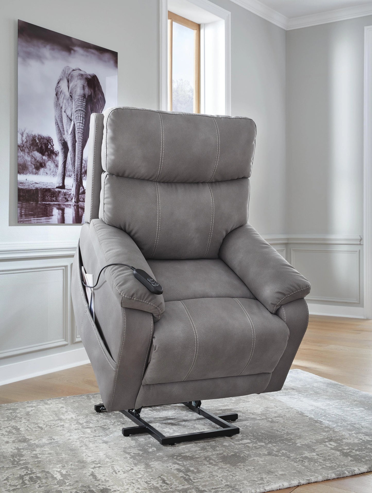 Next-Gen Durapella Power Lift Recliner